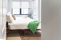 City Life-2 Bedrooms-Free Indoor Parking-20minNYC - Image 4