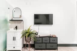 Discover NYC in stylish Studio-25 mins to NYC - Image 5